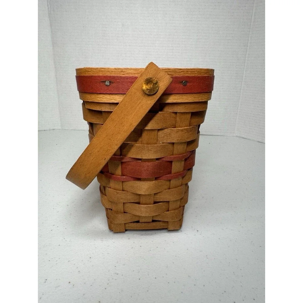 Vintage Longaberger Christmas Collection 1989 Edition Red Holiday Memory Basket